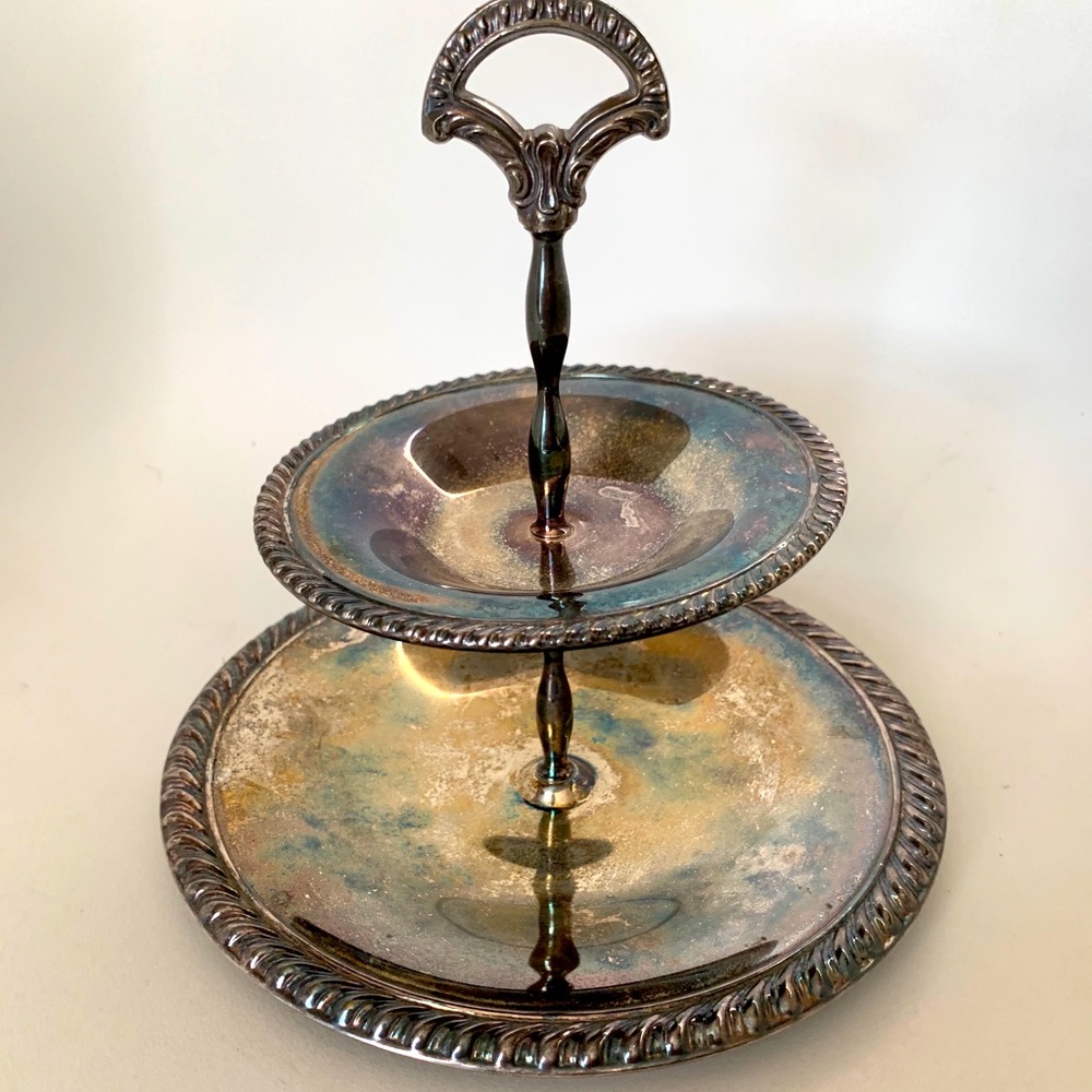 WM ROGERS two tier tray